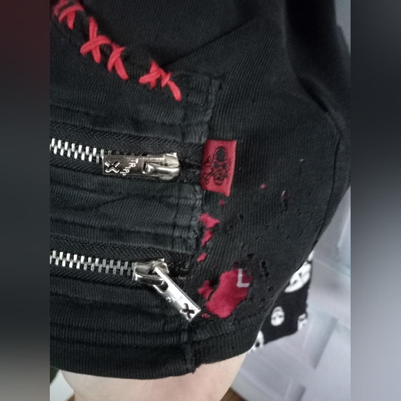 SOLD@hosted shop! Customized TRIPP NYC vintage short-sleeve zip hoodie top! - Picture 15 of 16